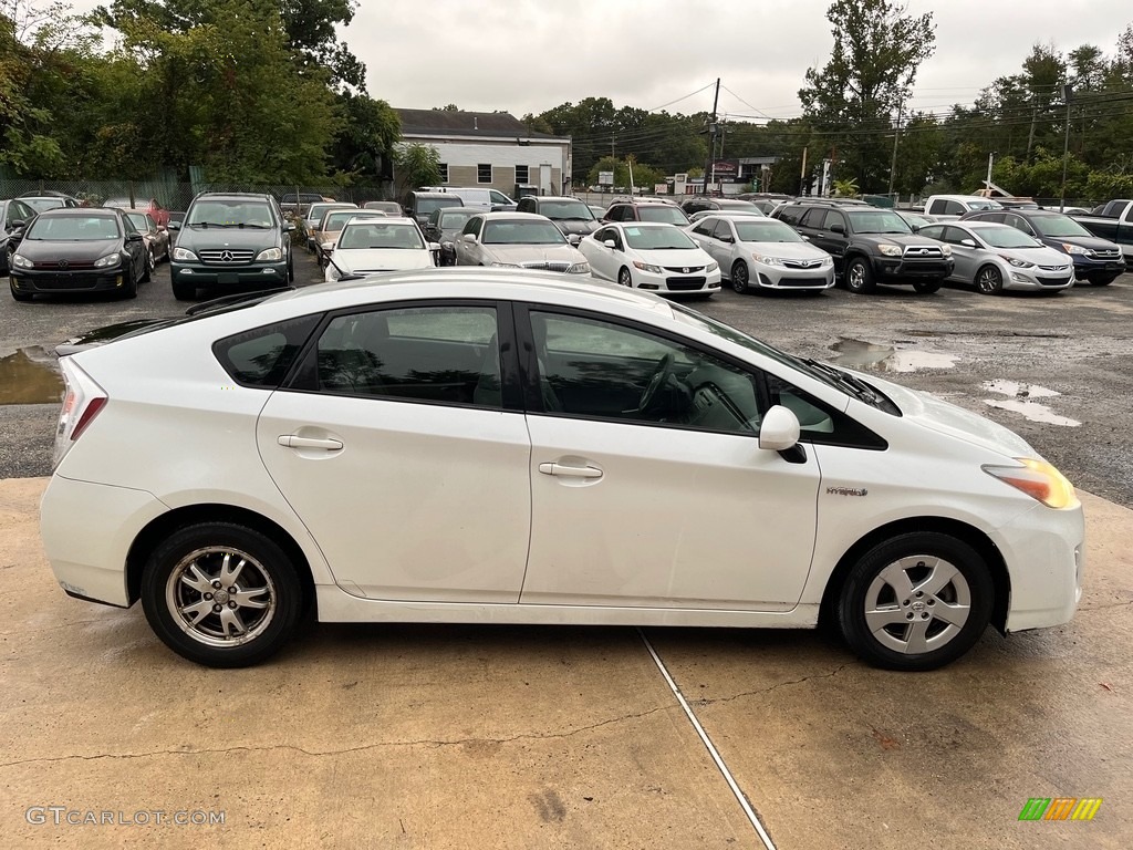 2010 Prius Hybrid II - Blizzard White Pearl / Dark Gray photo #6