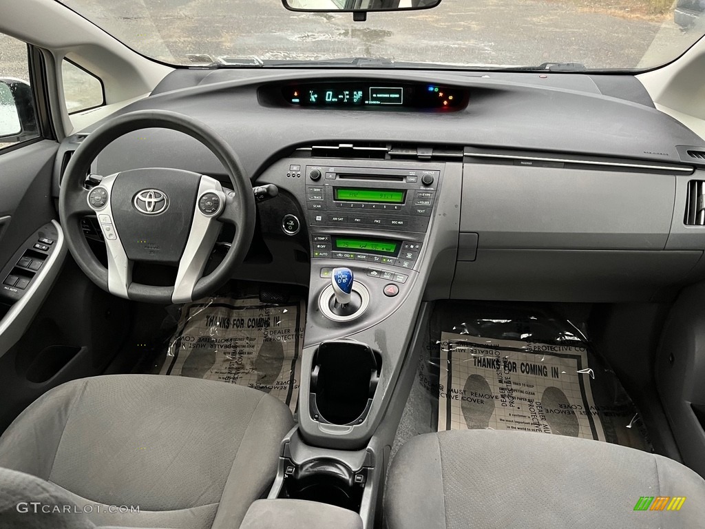 2010 Prius Hybrid II - Blizzard White Pearl / Dark Gray photo #19