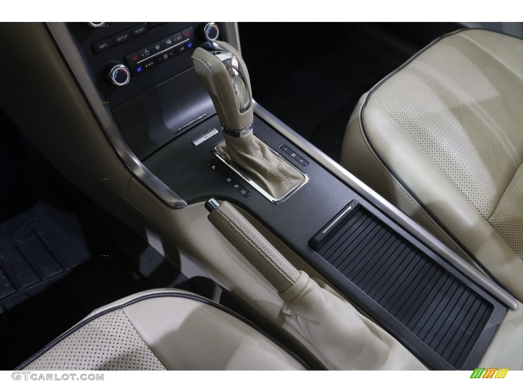 2011 MKZ FWD - Bordeaux Reserve Metallic / Light Camel photo #18