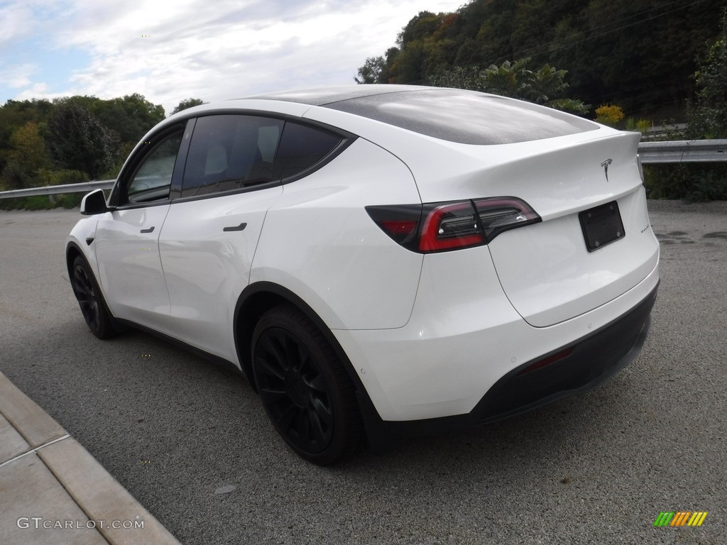 2021 Model Y Long Range AWD - Pearl White Multi-Coat / Black photo #15