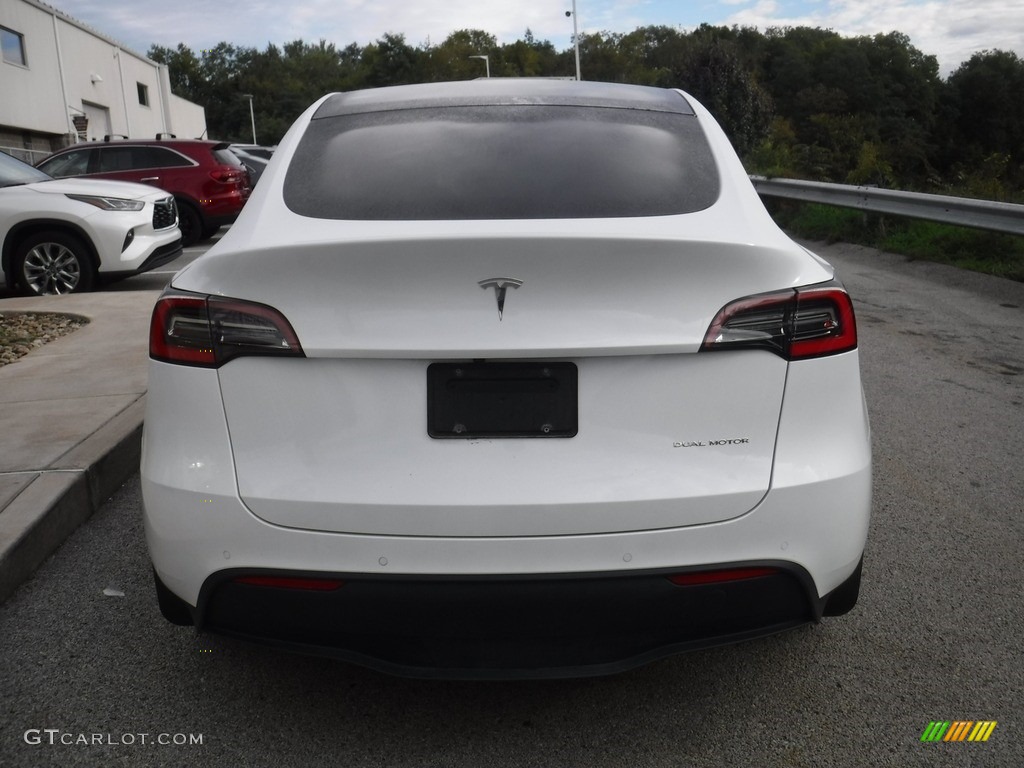 2021 Model Y Long Range AWD - Pearl White Multi-Coat / Black photo #17