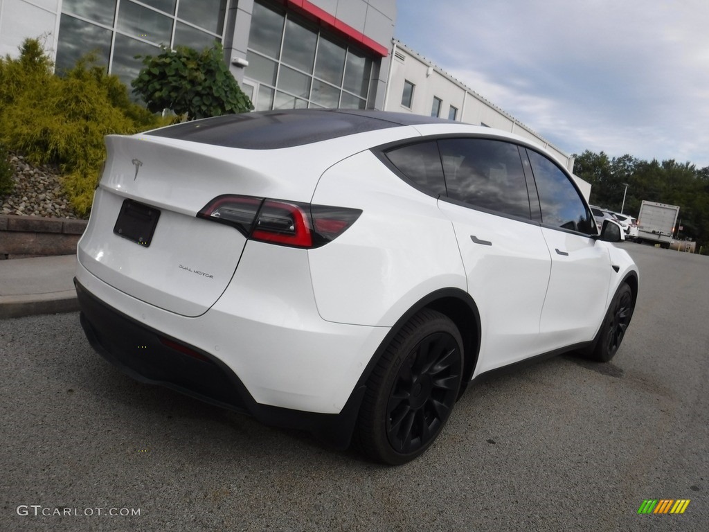 2021 Model Y Long Range AWD - Pearl White Multi-Coat / Black photo #18