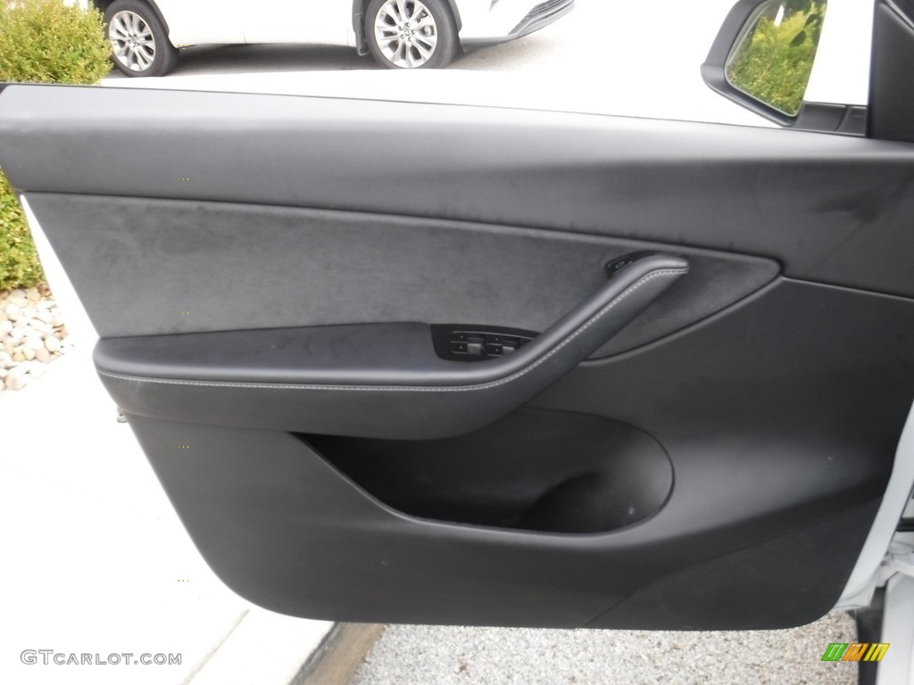 2021 Model Y Long Range AWD - Pearl White Multi-Coat / Black photo #23