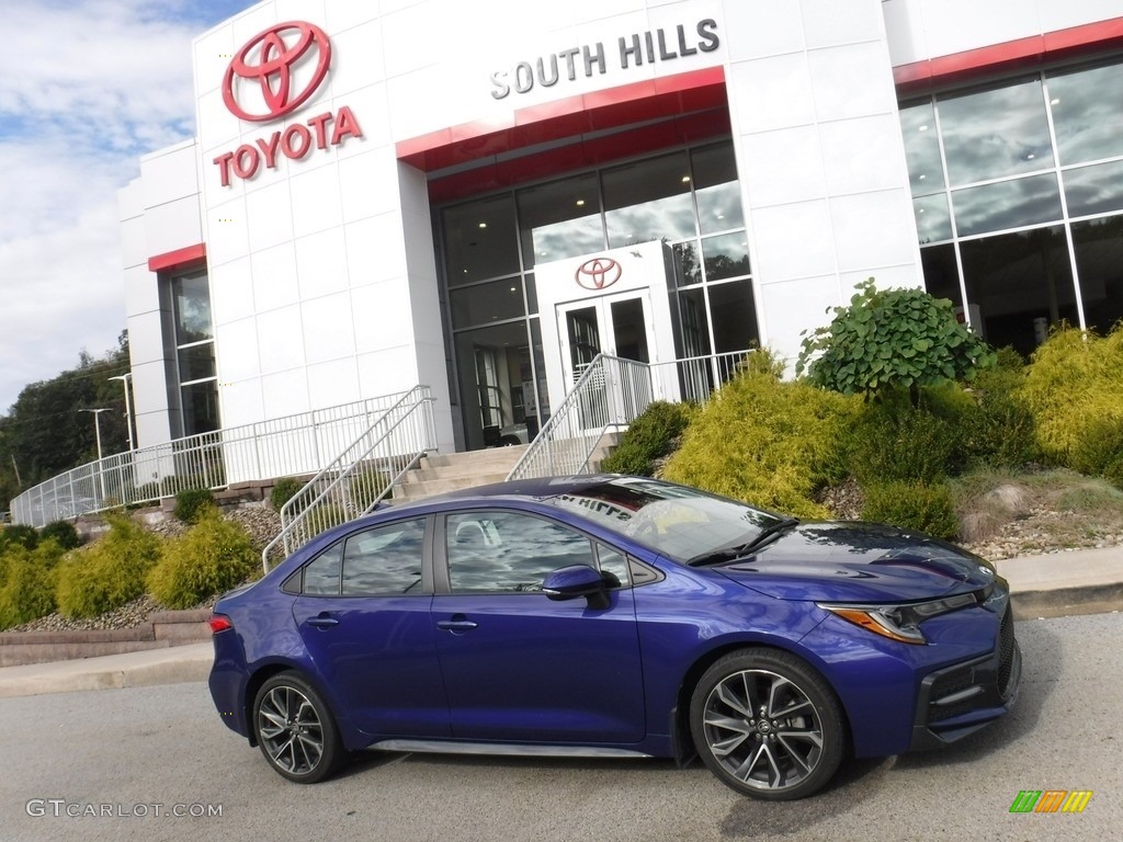 2020 Corolla SE - Blue Crush Metallic / Black photo #2