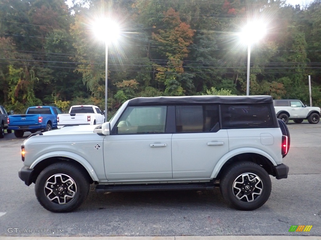 Cactus Gray 2022 Ford Bronco Outer Banks 4x4 4-Door Exterior Photo #144984013
