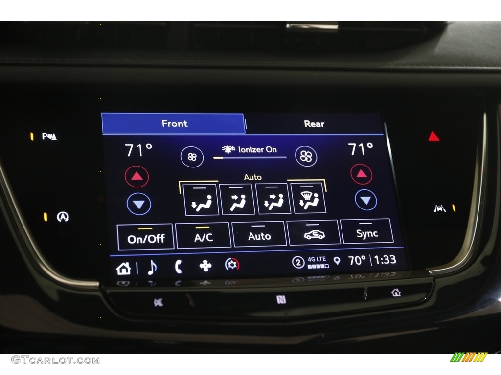 2021 Cadillac XT6 Premium Luxury AWD Controls Photos