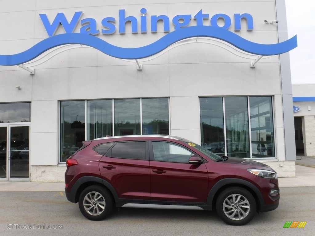 2017 Tucson SE AWD - Ruby Wine / Beige photo #2