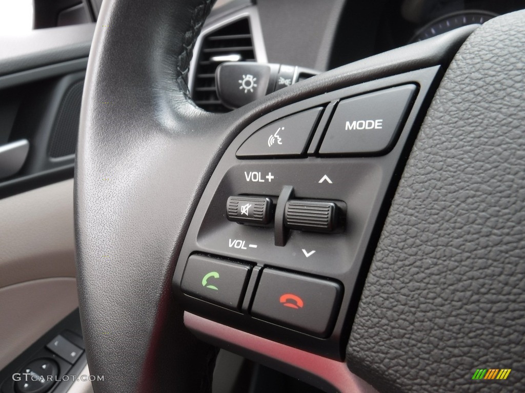 2017 Tucson SE AWD - Ruby Wine / Beige photo #24