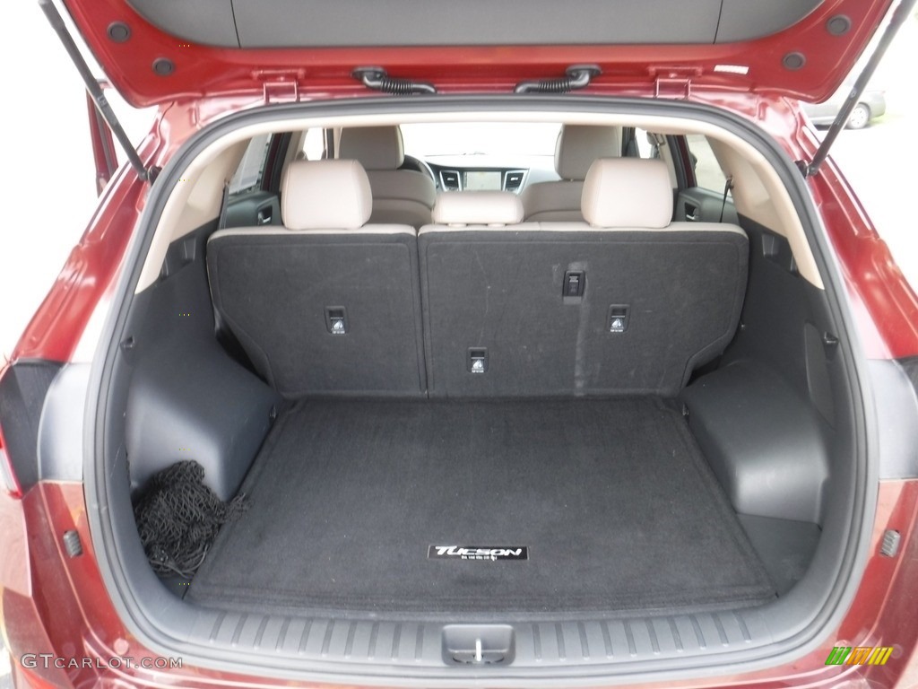 2017 Tucson SE AWD - Ruby Wine / Beige photo #31
