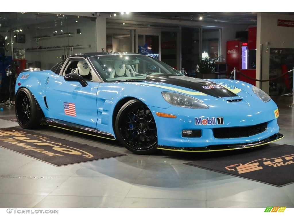 2005 Corvette Coupe - Arctic White / Ebony photo #36