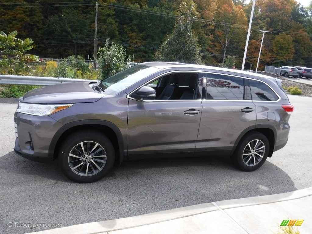 2019 Highlander XLE AWD - Predawn Gray Mica / Black photo #13