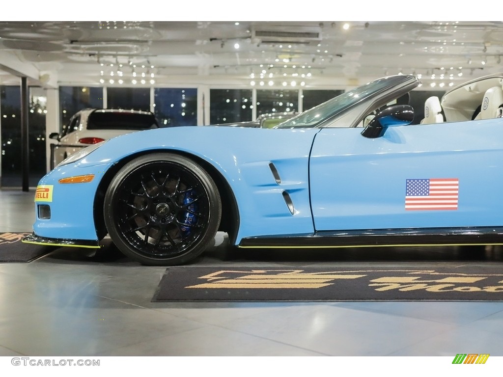 2005 Corvette Coupe - Arctic White / Ebony photo #45