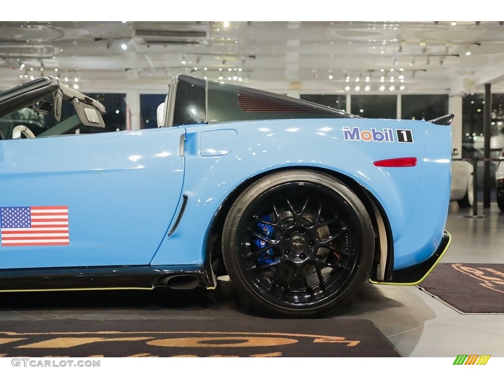 2005 Corvette Coupe - Arctic White / Ebony photo #46