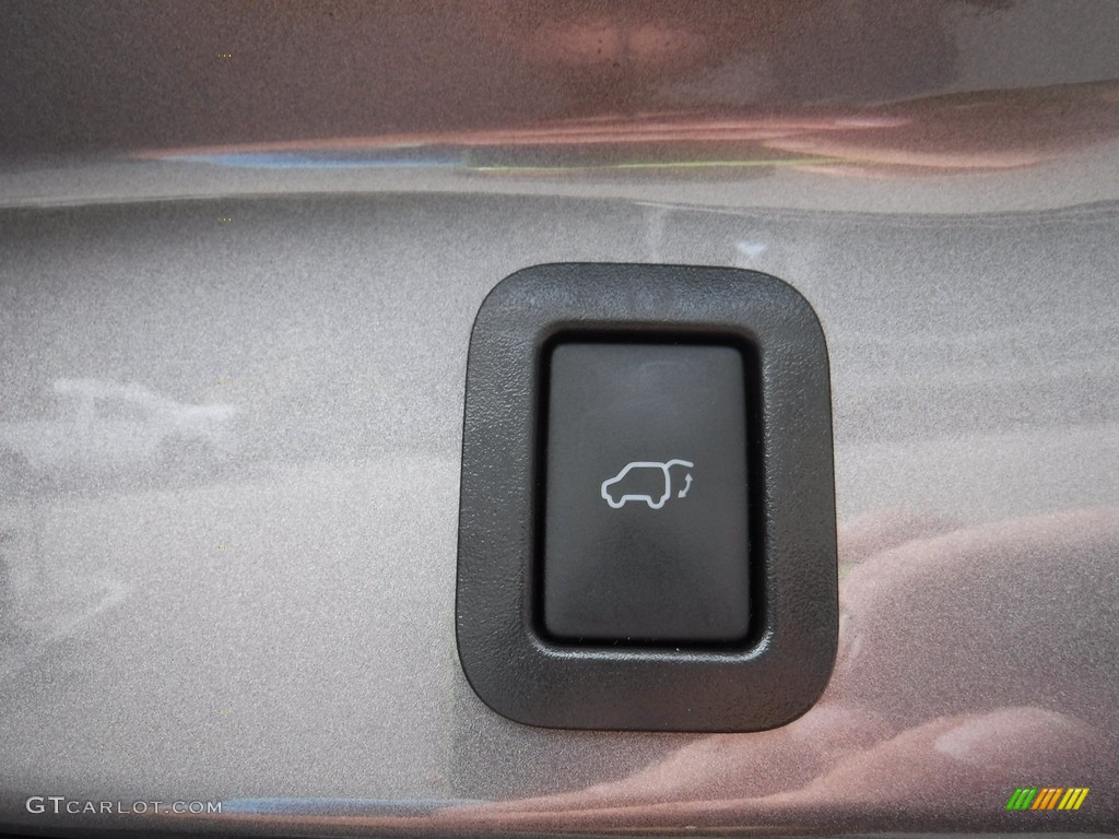2019 Highlander XLE AWD - Predawn Gray Mica / Black photo #31
