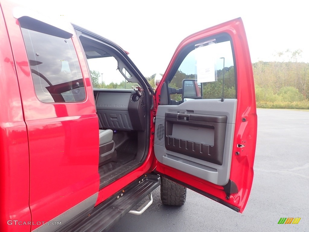 2015 F250 Super Duty XL Super Cab 4x4 - Vermillion Red / Steel photo #35