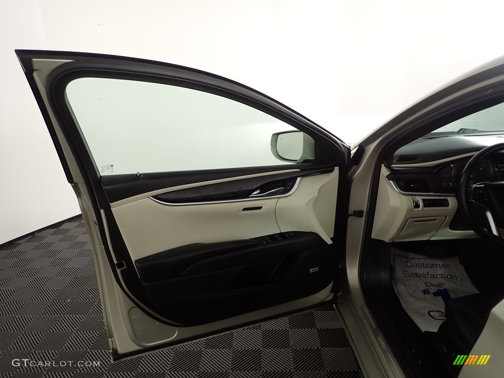 2015 XTS Platinum Sedan - Silver Coast Metallic / Platinum Jet Black/Light Wheat photo #13