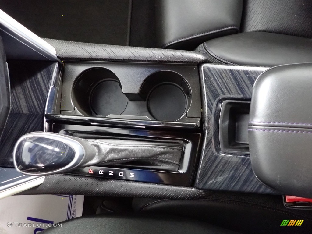 2015 Cadillac XTS Platinum Sedan Transmission Photos