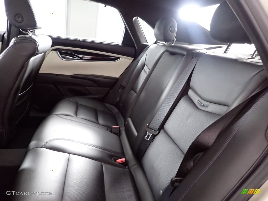 2015 XTS Platinum Sedan - Silver Coast Metallic / Platinum Jet Black/Light Wheat photo #25