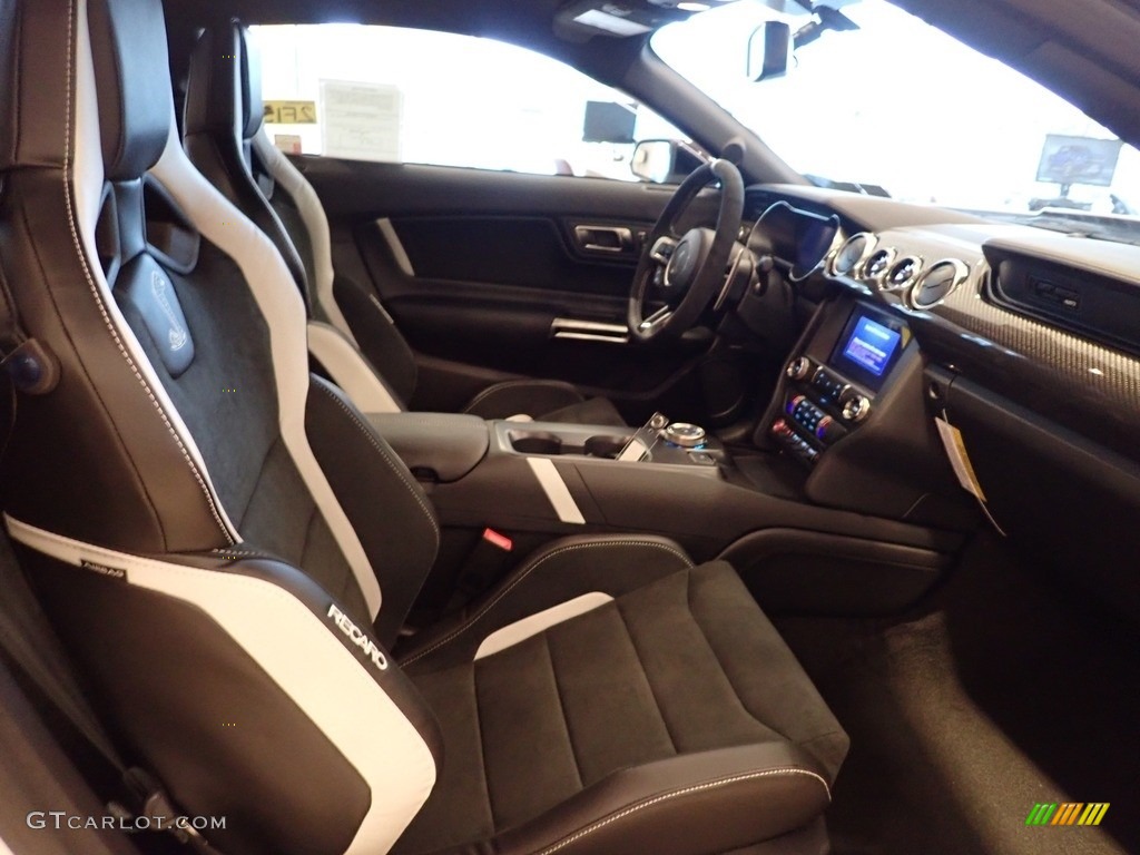 2022 Ford Mustang Shelby GT500 Front Seat Photo #144990738