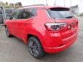 Redline Pearl - Compass Limited (Red) Edition 4x4 Photo No. 3