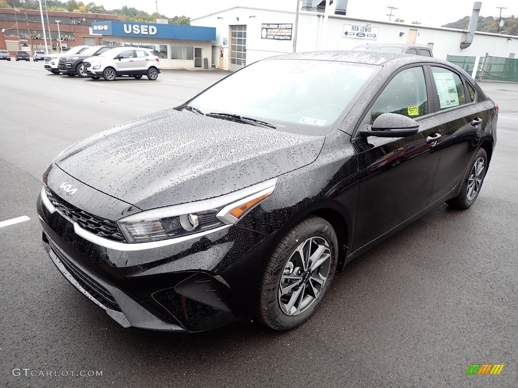 2023 Forte LXS - Aurora Black / Black photo #4