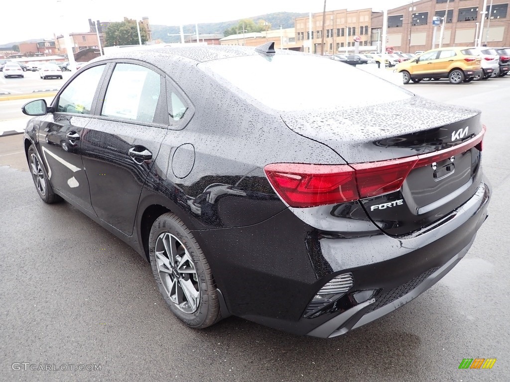 2023 Forte LXS - Aurora Black / Black photo #6