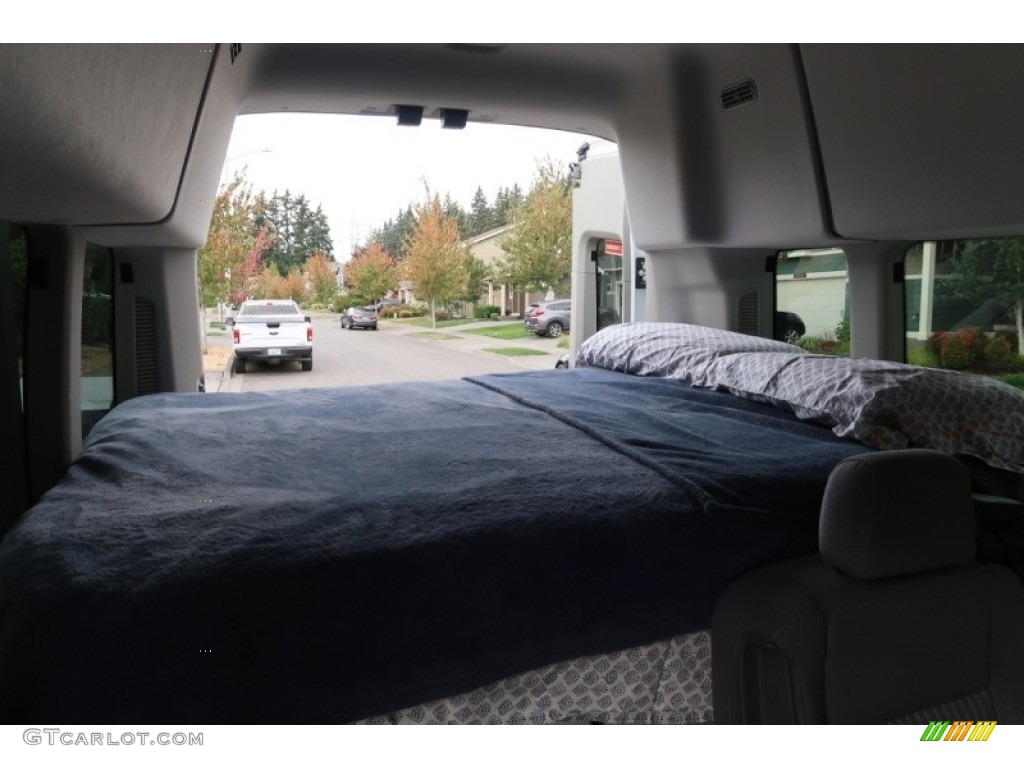 2017 Ford Transit Wagon XL 350 HR Long Conversion Trunk Photo #144995642