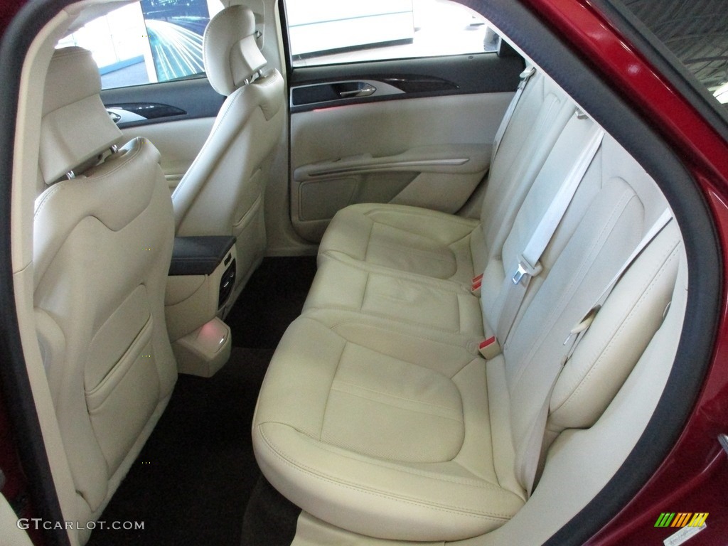 2015 Lincoln MKZ AWD Rear Seat Photos