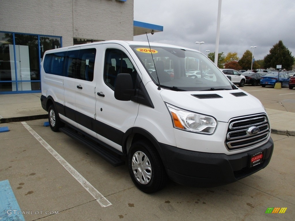 2019 Ford Transit Passenger Wagon XLT 150 LR Long Exterior Photos