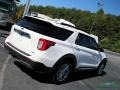 Star White Metallic Tri-Coat - Explorer XLT 4WD Photo No. 31