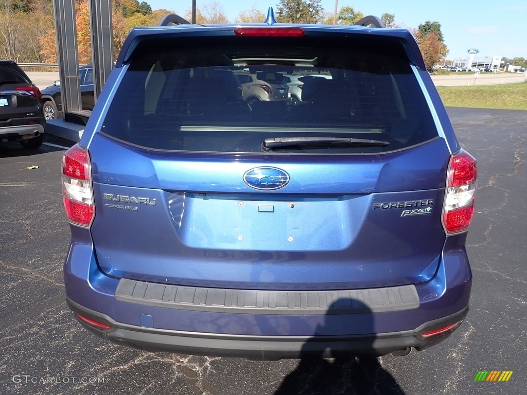 2016 Forester 2.5i Touring - Quartz Blue Pearl / Gray photo #5