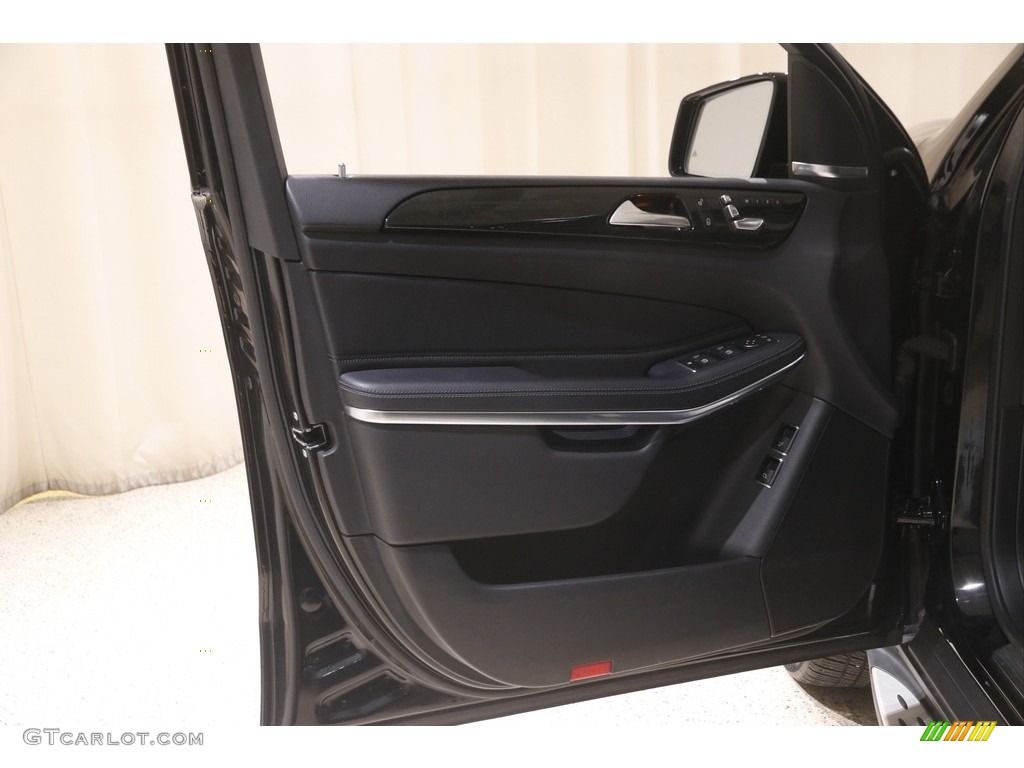 2018 GLS 550 4Matic - Black / Black photo #4