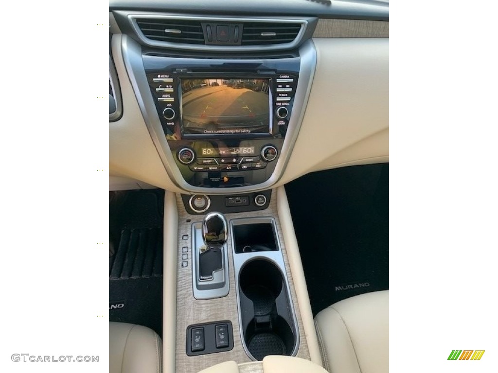 2022 Nissan Murano SV Controls Photos