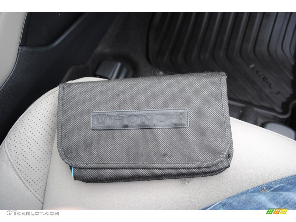 2016 HR-V EX-L Navi - Deep Ocean Pearl / Gray photo #28