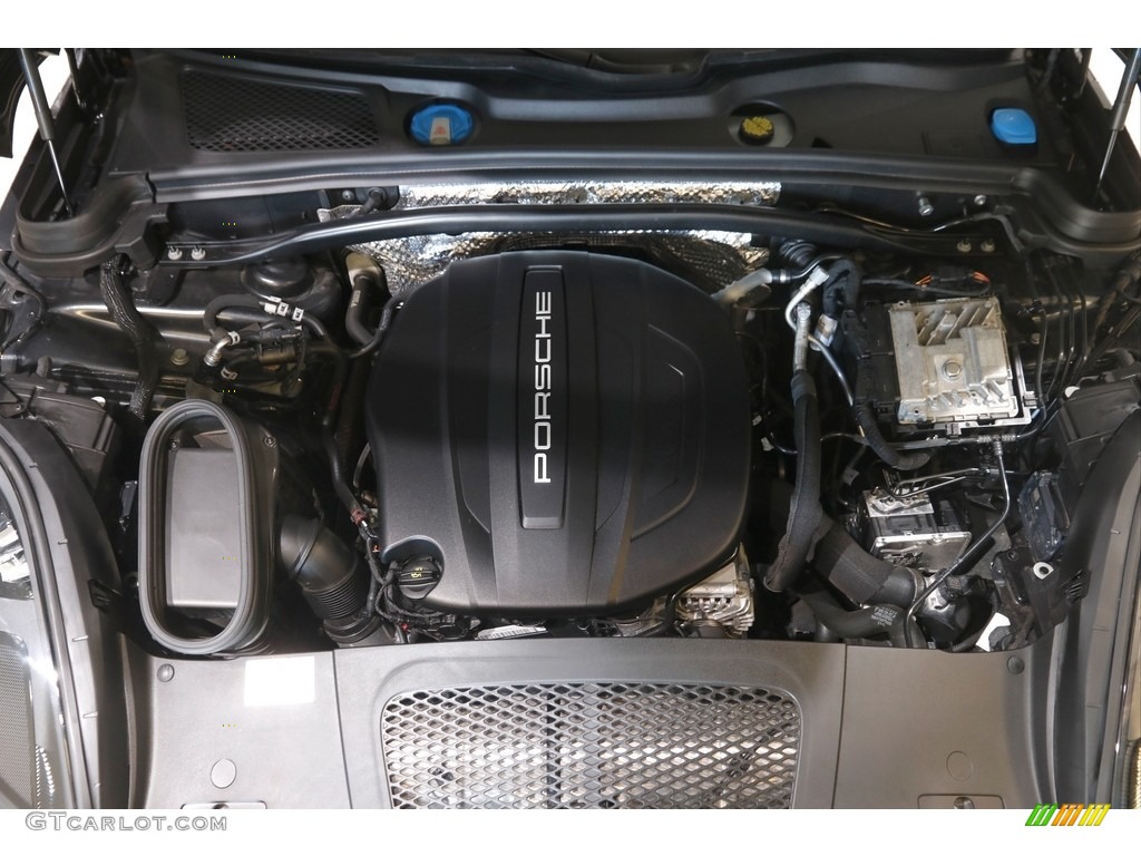 2020 Porsche Macan Standard Macan Model Engine Photos