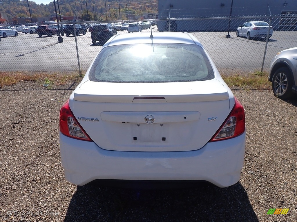 2019 Versa SV - Fresh Powder White / Charcoal photo #9