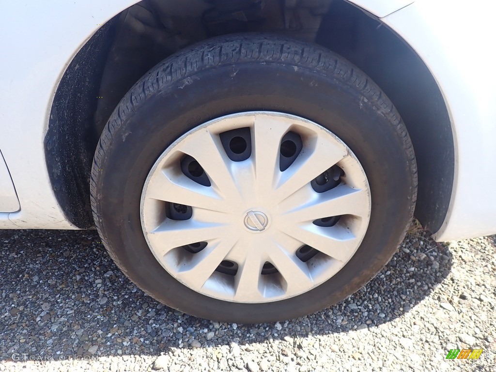 2019 Versa SV - Fresh Powder White / Charcoal photo #12