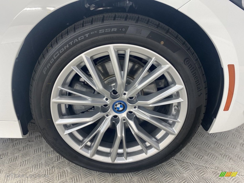 2023 BMW 3 Series 330e Sedan Wheel Photo #145008054