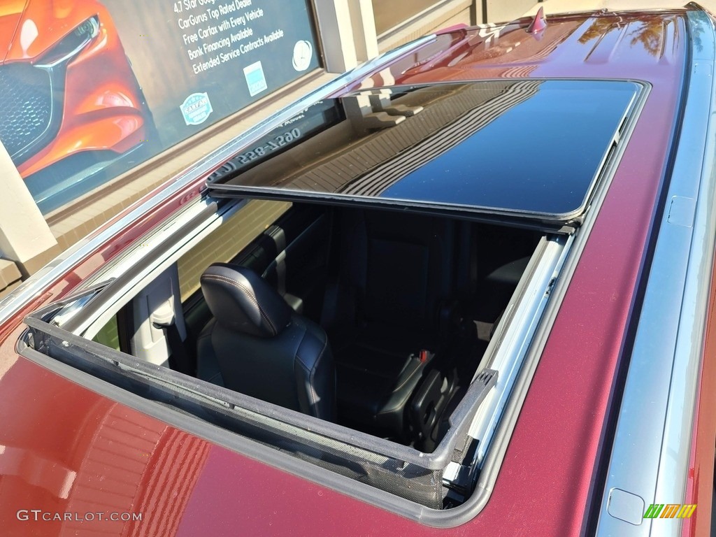 2018 Highlander Limited AWD - Ooh La La Rouge Mica / Black photo #40