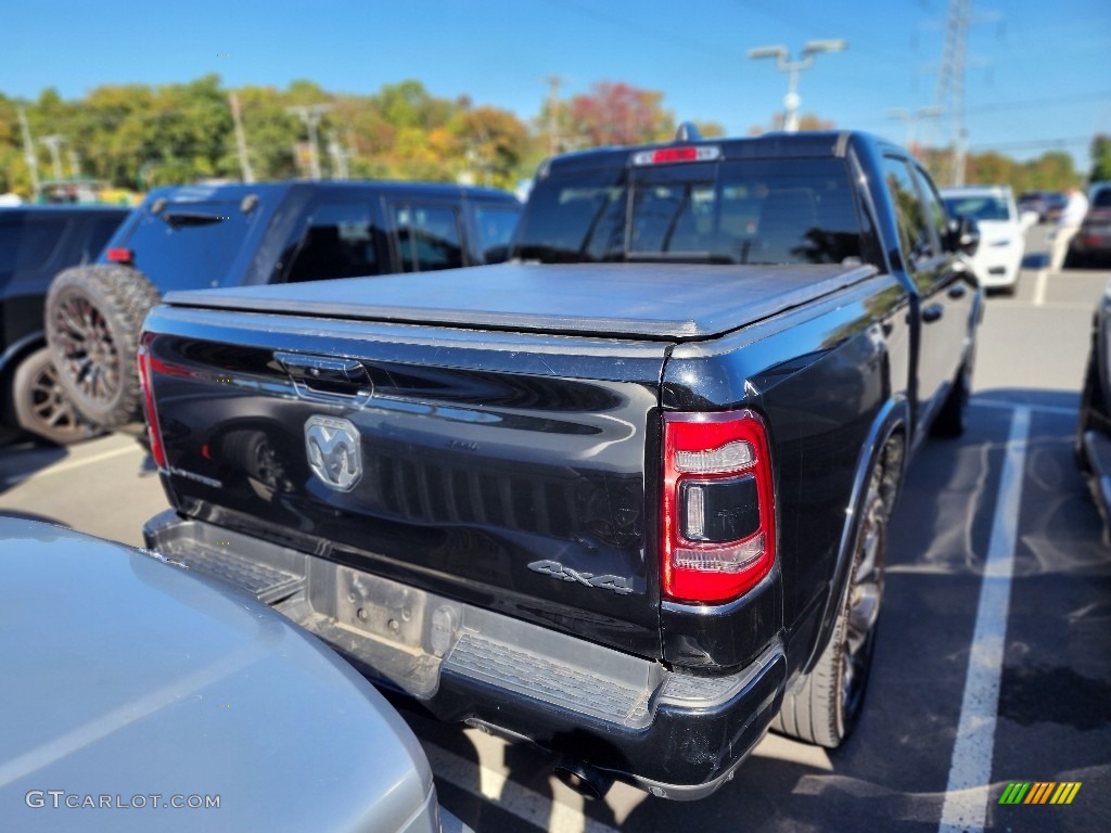 2020 1500 Limited Crew Cab 4x4 - Diamond Black Crystal Pearl / Black photo #4