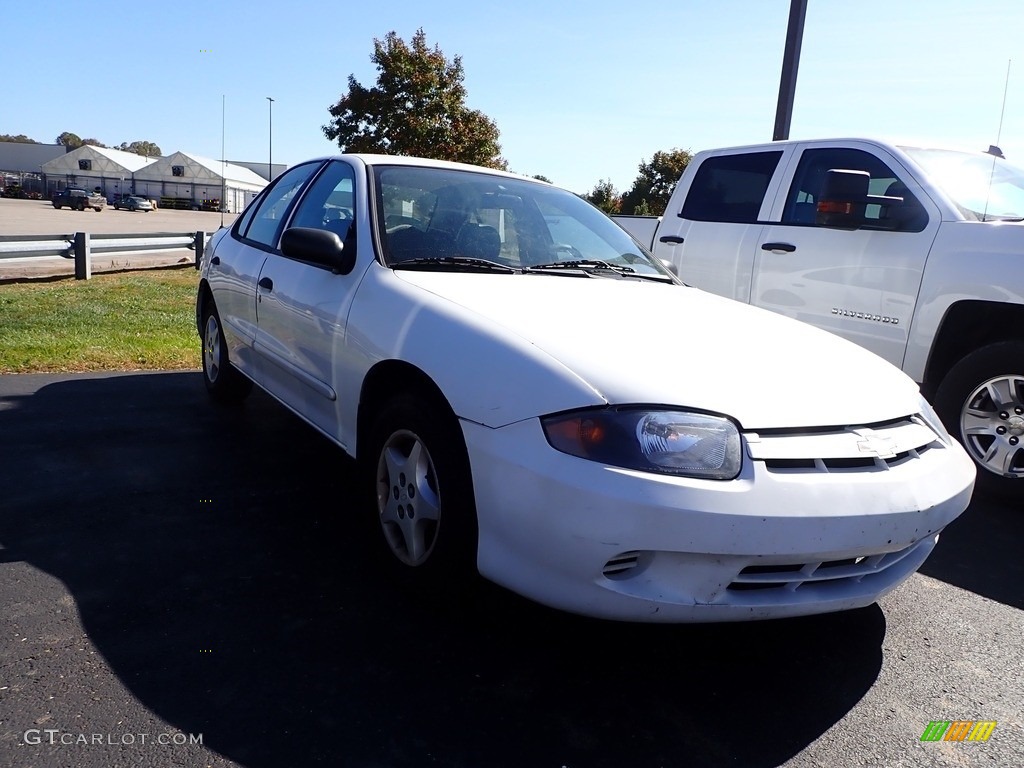 2005 Cavalier Sedan - Summit White / Graphite Gray photo #3