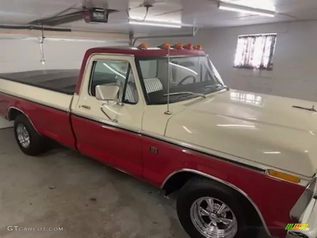 Candyapple Red 1975 Ford F100 Custom Regular Cab Exterior Photo #145011024