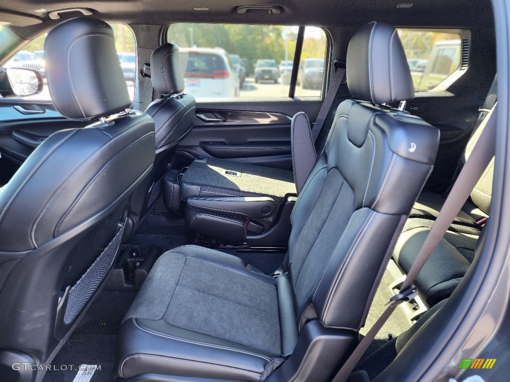 2023 Jeep Grand Cherokee L Laredo 4x4 Rear Seat Photo #145011613