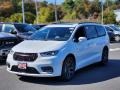 Bright White 2022 Chrysler Pacifica Limited AWD