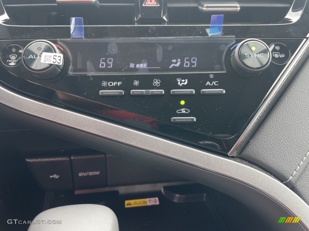 2023 Camry XSE - Celestial Silver Metallic / Black photo #17