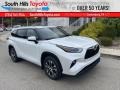 Wind Chill Pearl 2022 Toyota Highlander XLE AWD