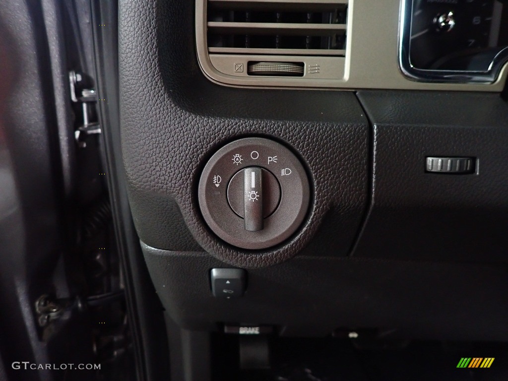 2012 Navigator 4x4 - Sterling Grey Metallic / Charcoal Black photo #28