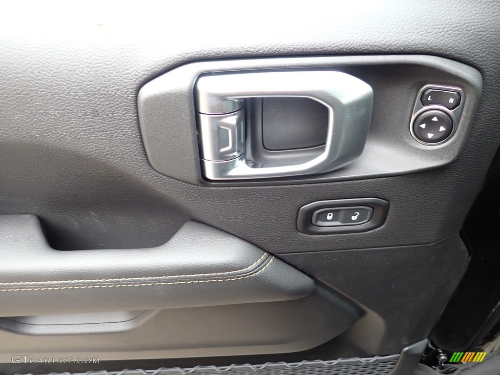 2023 Jeep Gladiator High Altitude 4x4 Black Door Panel Photo #145013188