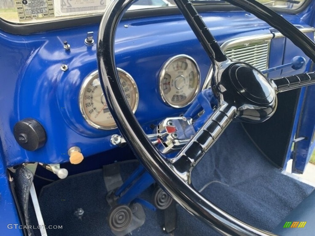 1951 Ford F1 Pickup Custom Blue/White Steering Wheel Photo #145014358
