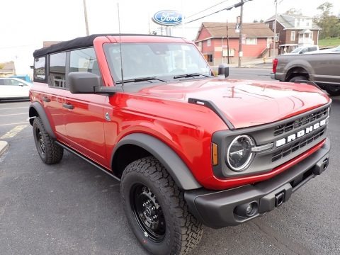 2022 Ford Bronco Black Diamond 4x4 4-Door Data, Info and Specs